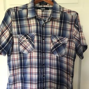 Carbon men’s button up short sleeve shirt